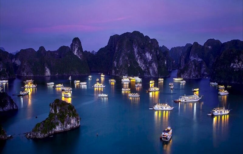 Halong Bay – Halong Park – Bai Chay Tour